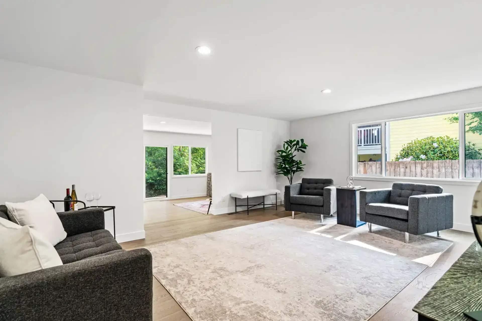 32-web-or-mls-2428-145th-pl-se